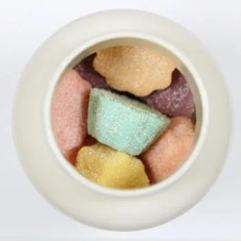 broad spectrum pain relief cbd gummies 300mg top view